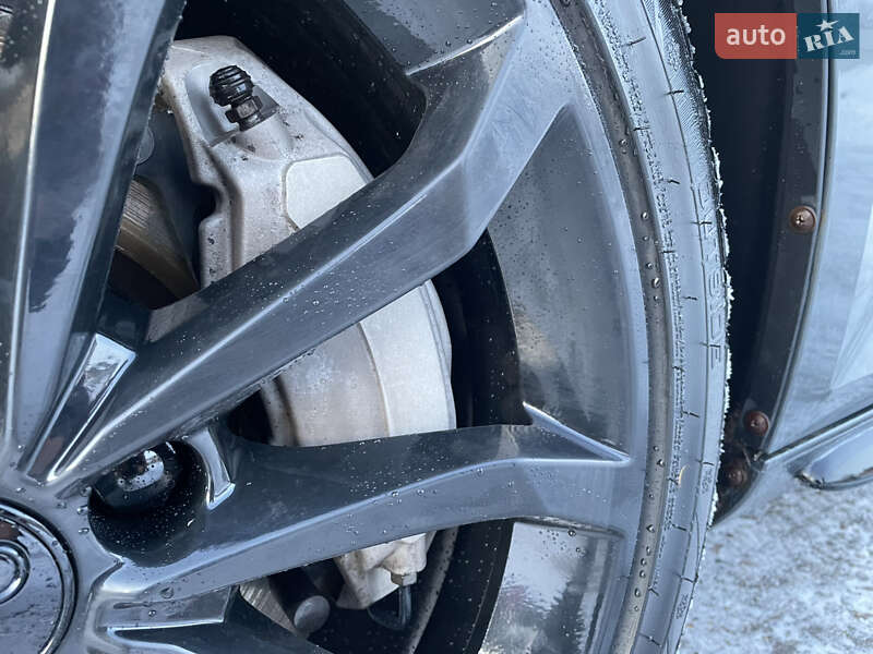 Седан Audi A4 2016 в Киеве