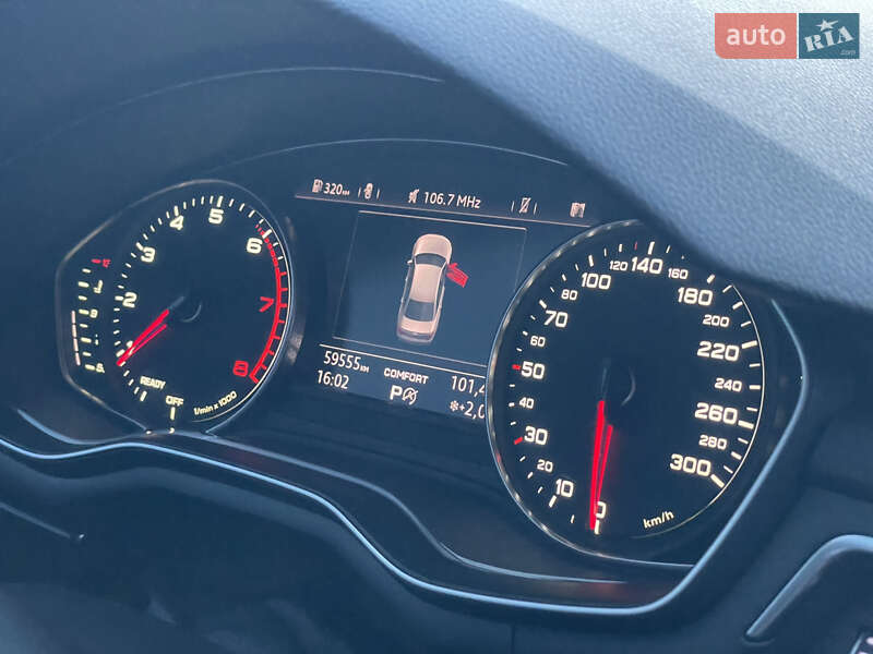 Седан Audi A4 2016 в Киеве