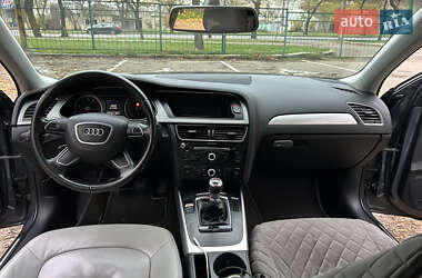 Седан Audi A4 2012 в Херсоне