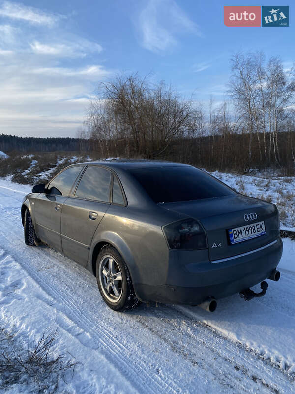 Седан Audi A4 2001 в Ахтырке