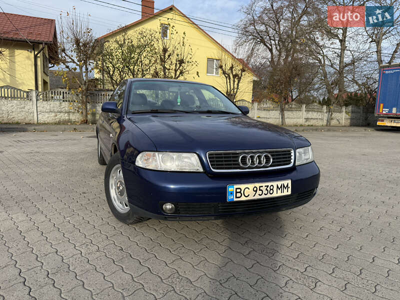 Седан Audi A4 2000 в Львові фото Седан Audi A4 2000 в Львові