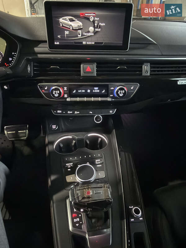 Седан Audi A4 2018 в Днепре