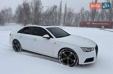 Седан Audi A4 2016 в Днепре