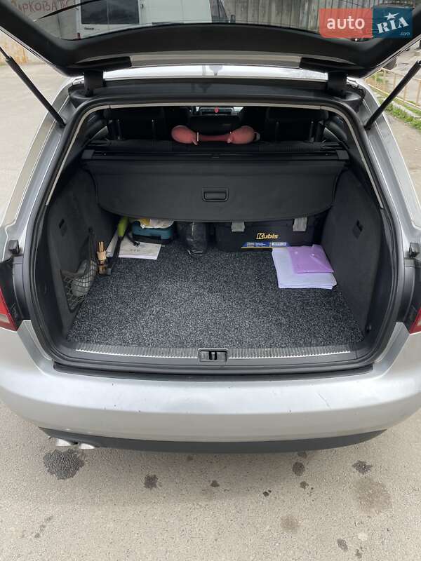 Универсал Audi A4 2005 в Черноморске