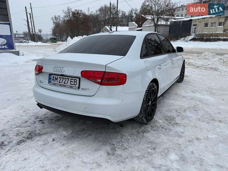 Седан Audi A4 2014 в Житомире