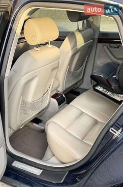 Седан Audi A4 2006 в Львове