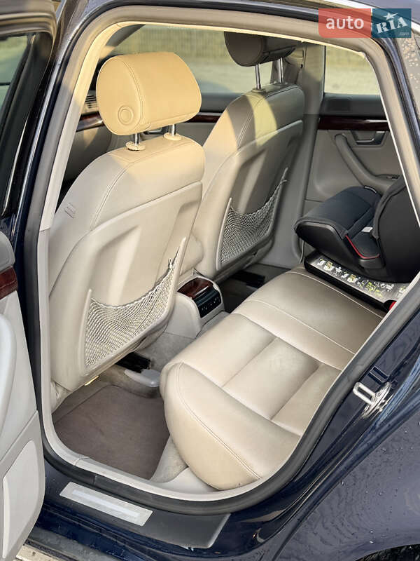 Седан Audi A4 2006 в Львове