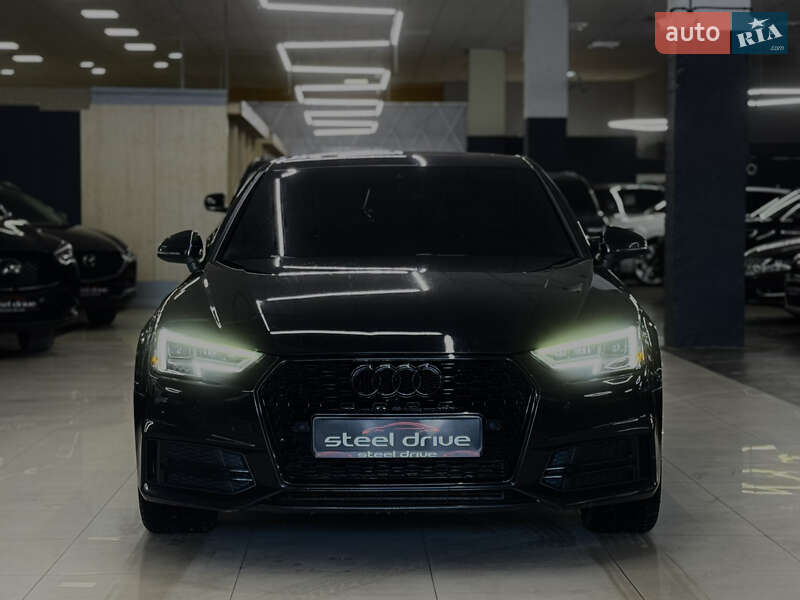 Седан Audi A4 2016 в Миколаєві