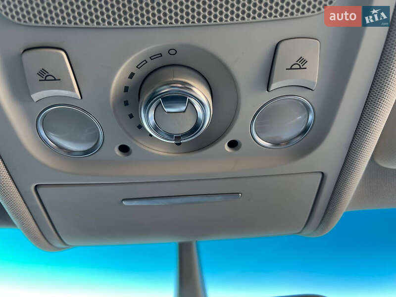 Седан Audi A4 2010 в Иршаве