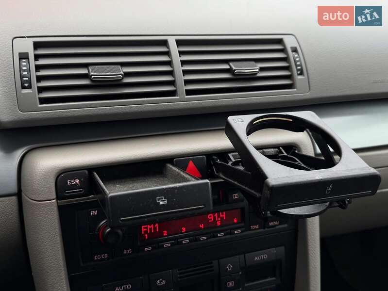 Седан Audi A4 2005 в Чернигове