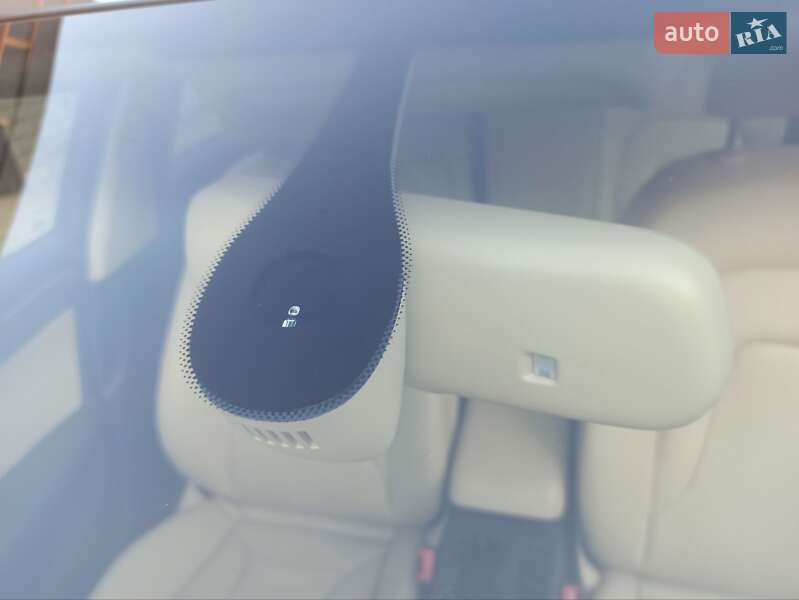 Седан Audi A4 2013 в Кривом Роге