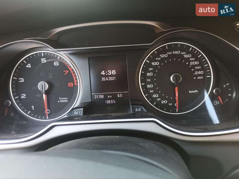 Седан Audi A4 2013 в Кривом Роге
