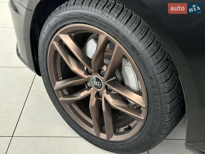 Седан Audi A4 2024 в Одесі