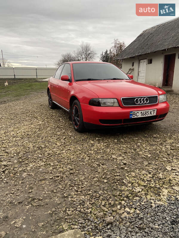 Седан Audi A4 1995 в Тернополе