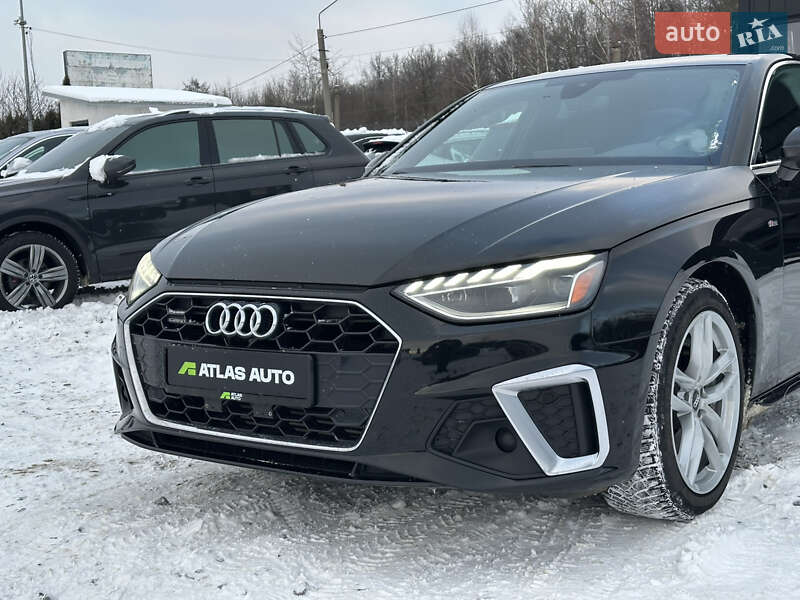 Седан Audi A4 2020 в Львові