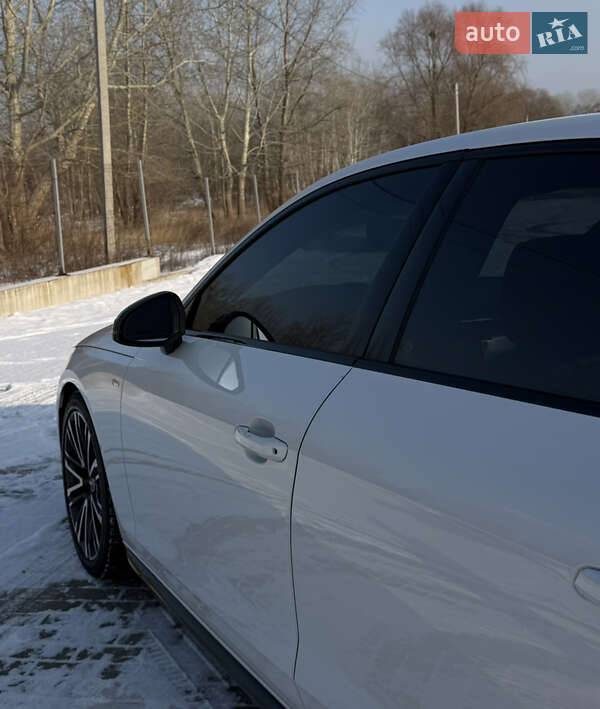 Седан Audi A4 2023 в Киеве фото 4 Седан Audi A4 2023 в Киеве
