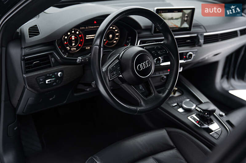 Седан Audi A4 2019 в Днепре