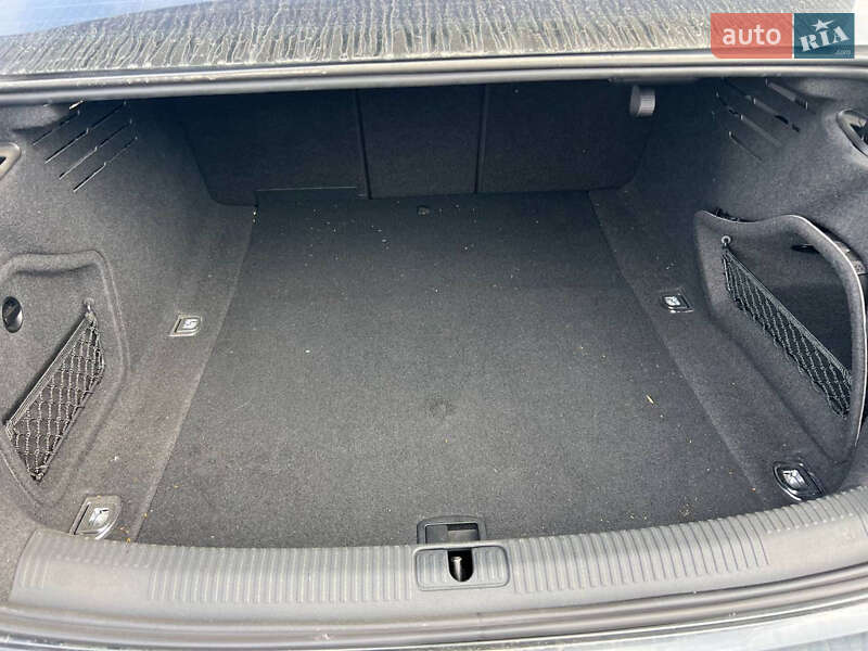 Седан Audi A4 2018 в Львове фото 7 Седан Audi A4 2018 в Львове