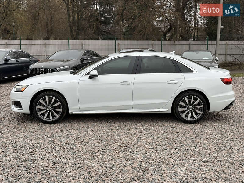 Седан Audi A4 2020 в Києві