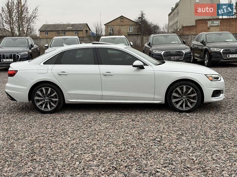 Седан Audi A4 2020 в Києві