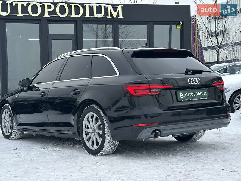 Универсал Audi A4 2018 в Киеве
