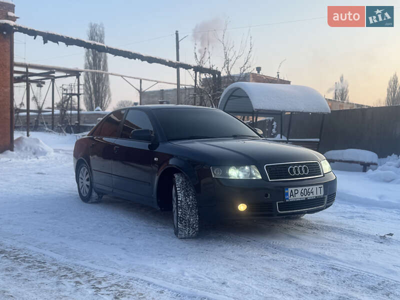 Седан Audi A4 2004 в Чернигове