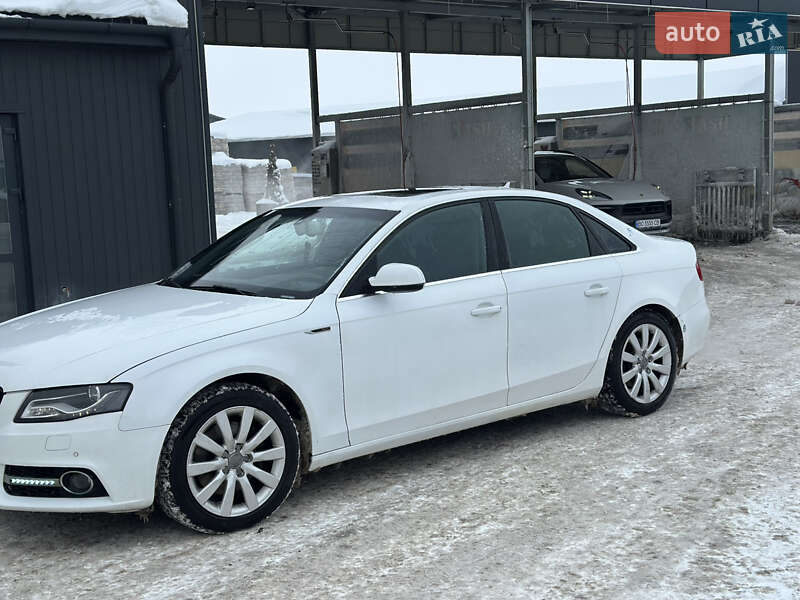 Седан Audi A4 2011 в Тернополі