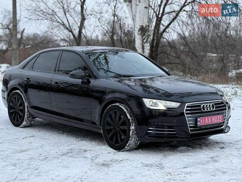 Седан Audi A4 2017 в Кривом Роге