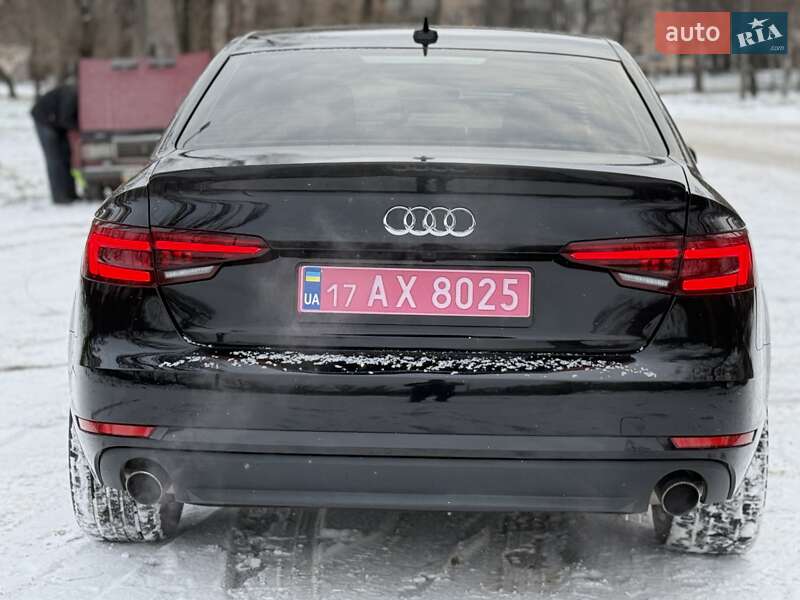 Седан Audi A4 2017 в Кривом Роге