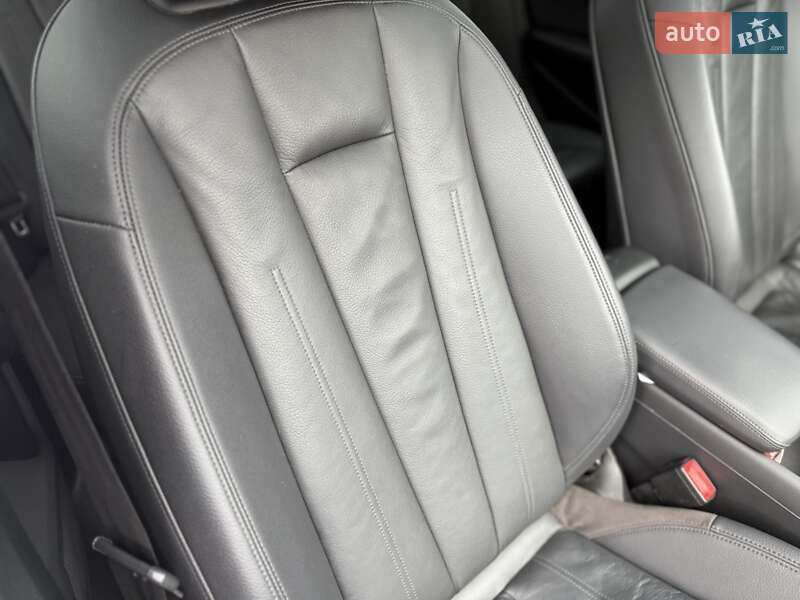 Седан Audi A4 2017 в Кривом Роге