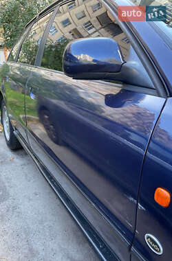 Универсал Audi A4 1996 в Киеве