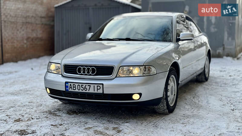 Седан Audi A4 2000 в Вінниці