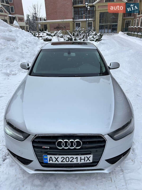 Седан Audi A4 2013 в Харькове