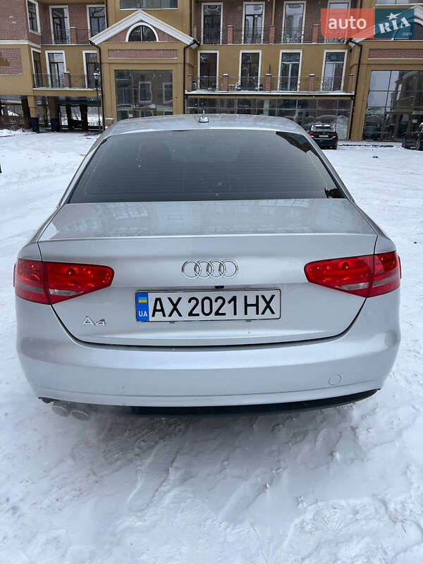 Седан Audi A4 2013 в Харькове