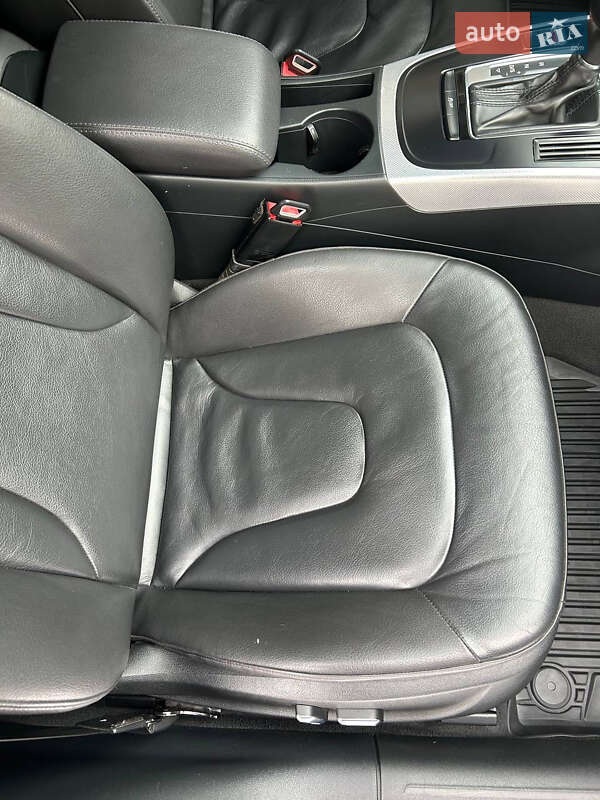 Седан Audi A4 2013 в Харькове