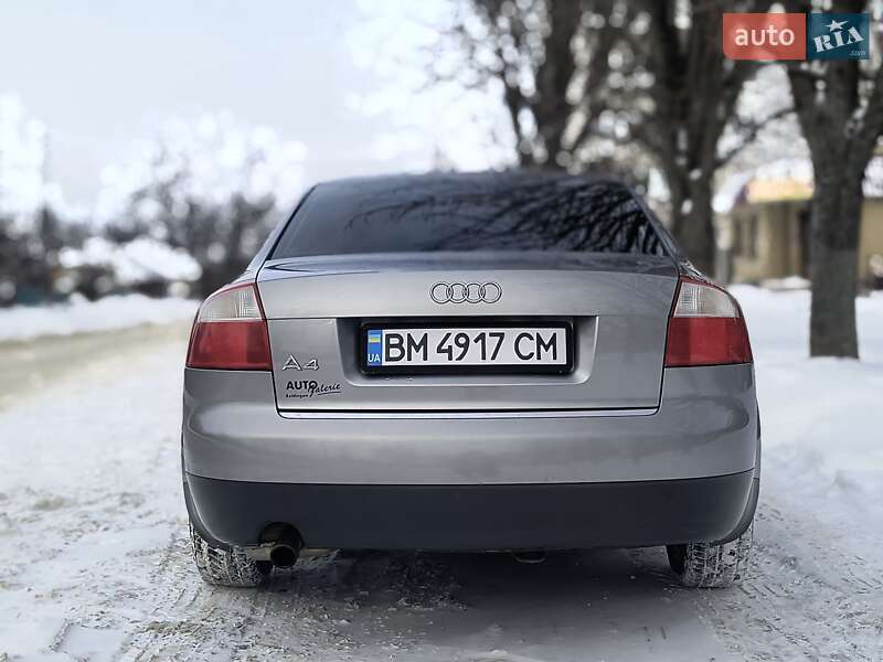 Седан Audi A4 2001 в Чугуеве
