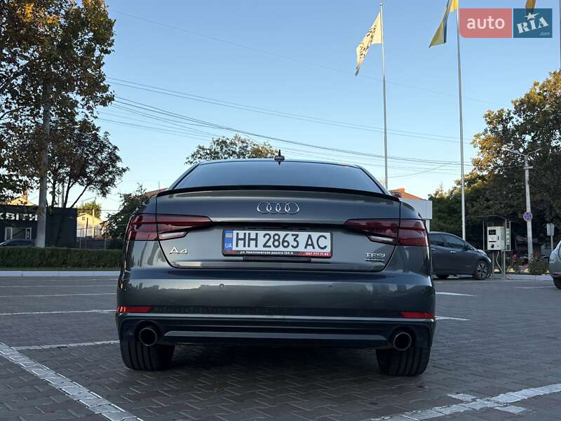 Седан Audi A4 2018 в Одесі