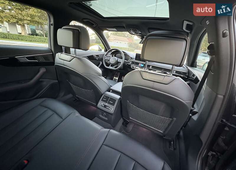 Седан Audi A4 2018 в Одесі