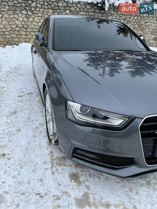 Седан Audi A4 2013 в Тернополі