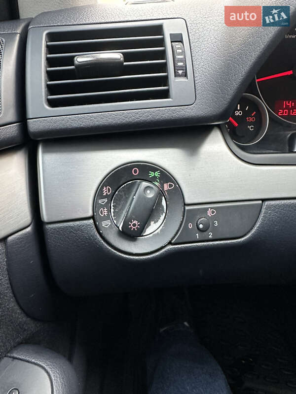 Седан Audi A4 2006 в Києві