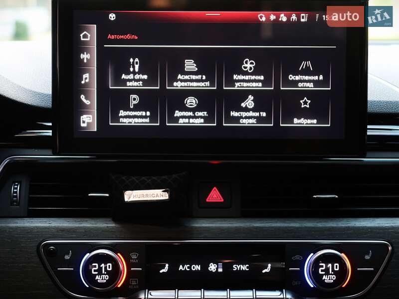 Седан Audi A4 2022 в Киеве