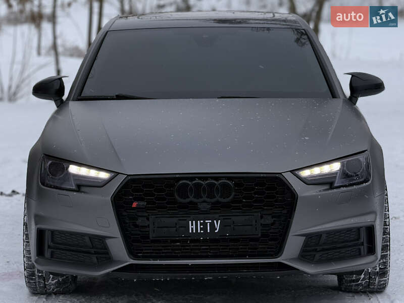 2017 Audi A4, VIN WAUGMAF40HN045583:plate — zdjęcie 1 (autoria)