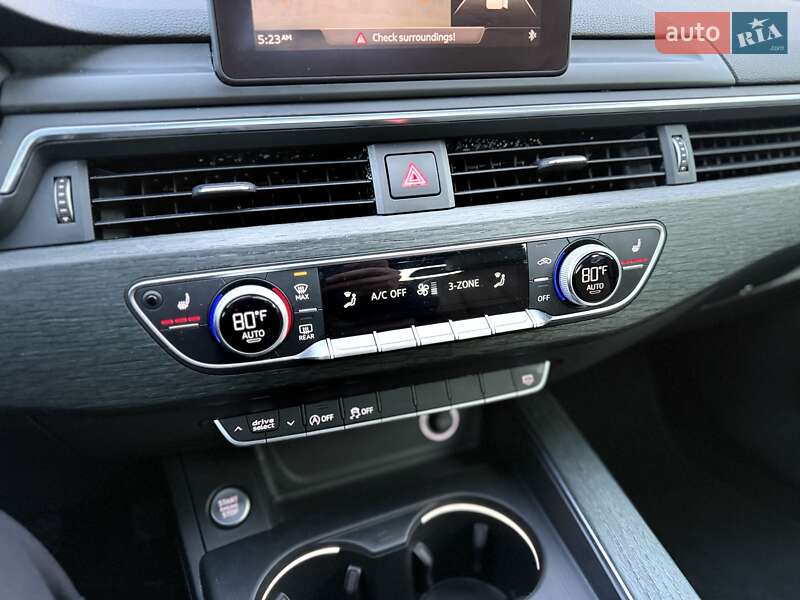 Седан Audi A4 2017 в Львове