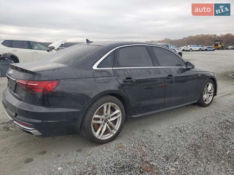 Седан Audi A4 2023 в Львове