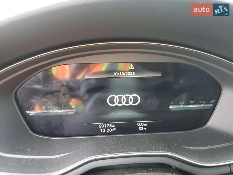 Седан Audi A4 2023 в Львове