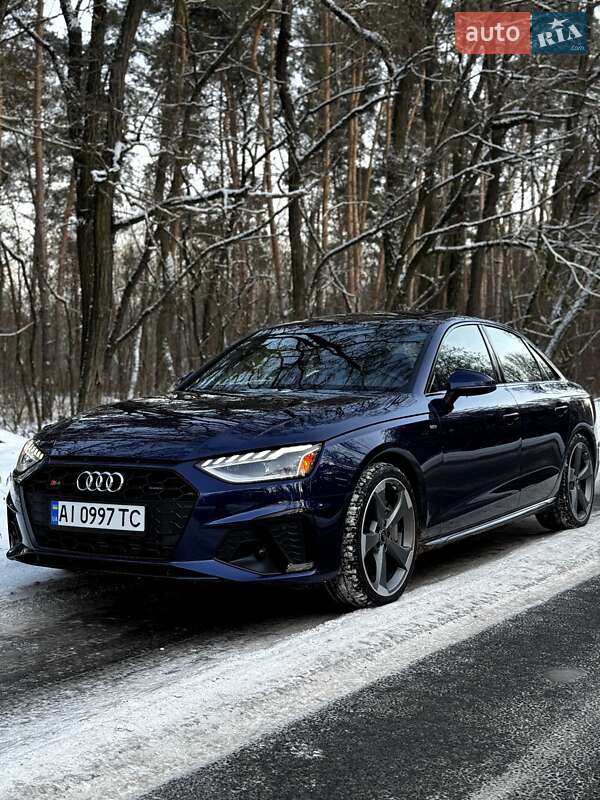 Седан Audi A4 2023 в Барышевке