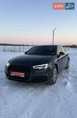 Седан Audi A4 2017 в Львові