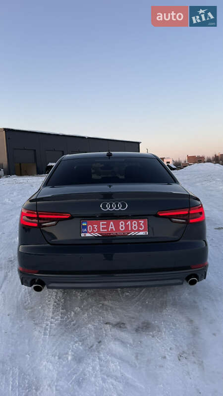 Седан Audi A4 2017 в Львові