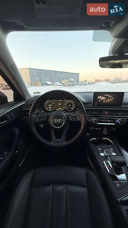 Седан Audi A4 2017 в Львові