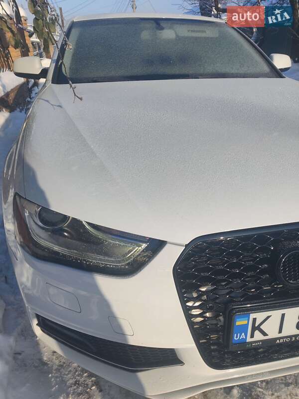 Седан Audi A4 2015 в Фастові